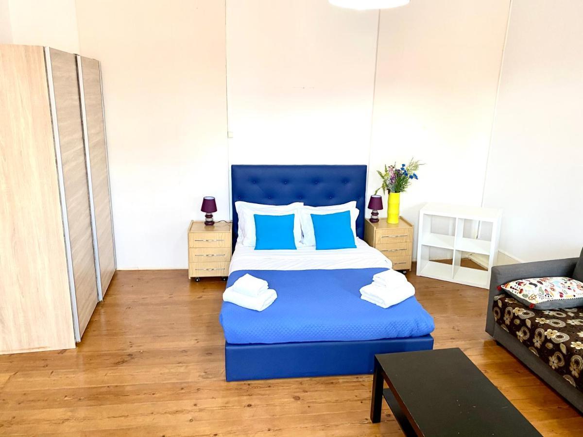 Classic Chiado 1 - Central Guest House Room With Shared Bathroom Lissabon Buitenkant foto